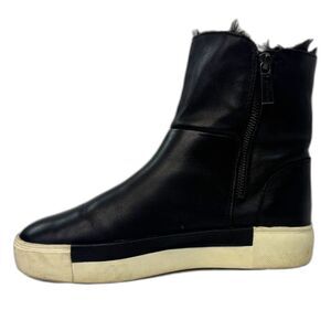 J Slides Fur Lined Black Leather Hi Top Platform Boots Sneakers Size 8M‎